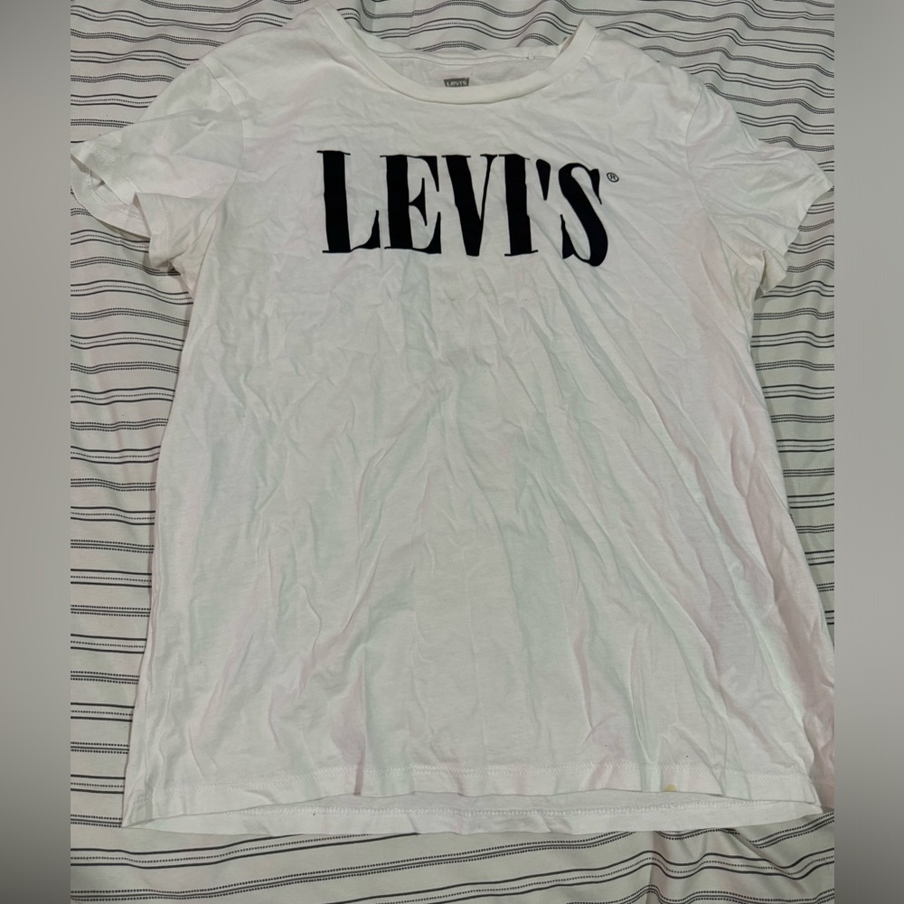 Levi’s White Graphic Logo Tee Women’s Medium Cotton T-Shirt